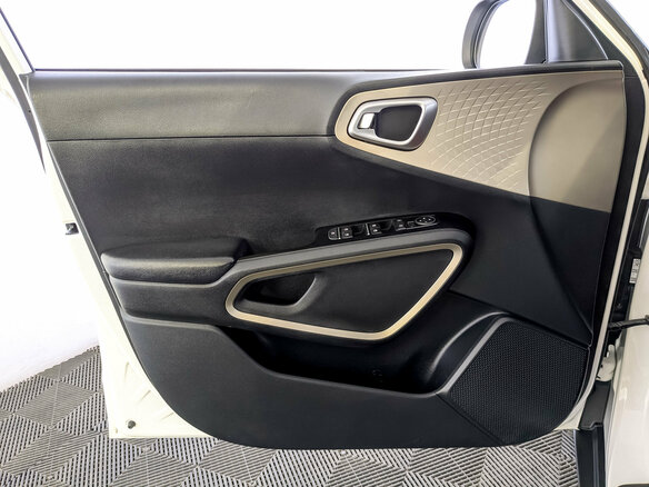2021 Kia Soul III, белый, 1820000 рублей - вид 18