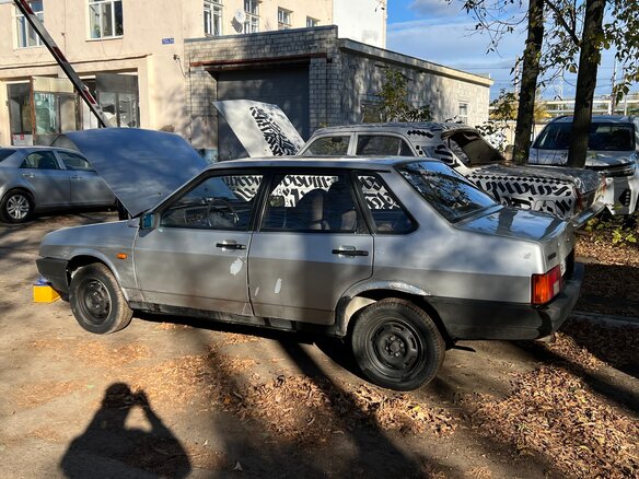 2002 Lada (ВАЗ) 21099, серебристый - вид 4