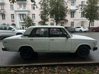 1984 Lada (ВАЗ) 2107, белый, 62000 рублей, вид 2