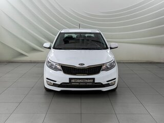 2015 Kia Rio 6-speed III, белый, 1288000 рублей, вид 2