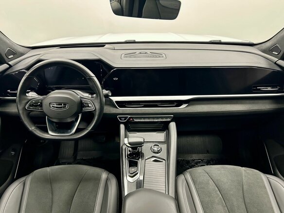 2024 Geely Monjaro I, белый, 3599000 рублей - вид 3
