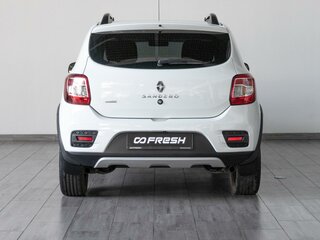 2022 Renault Sandero Stepway II Рестайлинг, белый, 1239000 рублей, вид 4