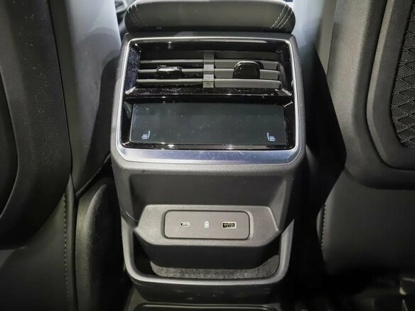 2026 Geely Monjaro I Рестайлинг, серебристый, 4955000 рублей - вид 15