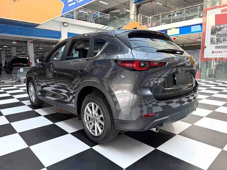 2023 Mazda CX-5 II Рестайлинг, серый, 2100000 рублей, вид 5