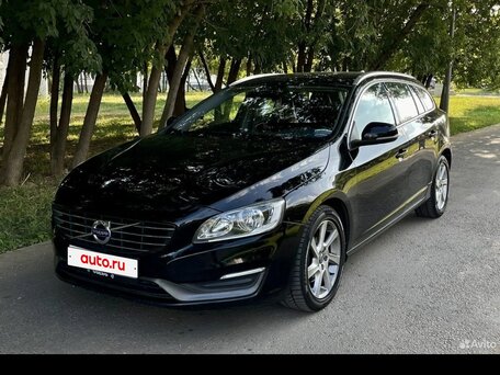 2015 Volvo V60 I Рестайлинг, чёрный, 1750000 рублей, вид 1