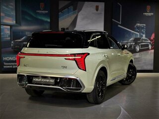 2025 Hongqi HS3, зелёный, 3700000 рублей, вид 3