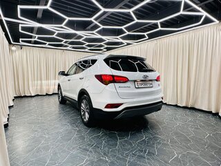 2018 Hyundai Santa Fe IV, белый, 2599000 рублей, вид 4