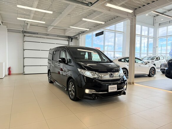 2016 Honda Stepwgn V, чёрный - вид 8
