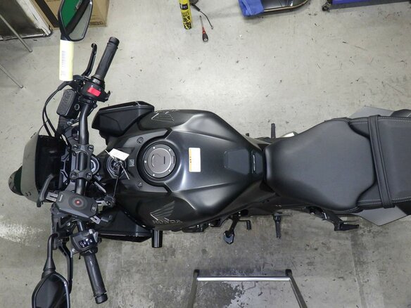 2024 Honda CB 650R, чёрный - вид 10