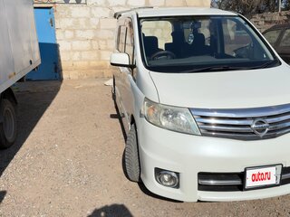2006 Nissan Serena III (C25), белый, 1300000 рублей, вид 2
