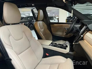 2026 Volvo XC90 B6 II Рестайлинг 2, чёрный, 8196972 рублей, вид 5