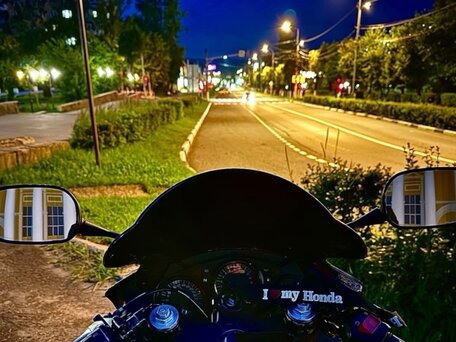 1999 Honda CBR 600F, чёрный, 285000 рублей, вид 4