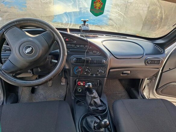 2009 Chevrolet Niva I, серебристый, 410000 рублей - вид 4