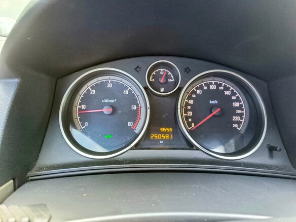 2007 Opel Astra H Рестайлинг, серебристый - вид 4