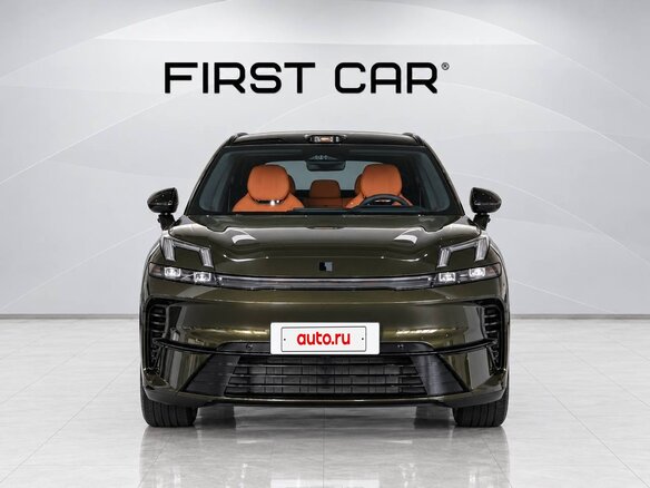 2026 Lynk & Co 08 EM-P 38.2 kWh I Рестайлинг, зелёный, 5490000 рублей - вид 1
