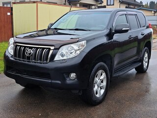 2010 Toyota Land Cruiser Prado 150 Series, чёрный, 2450000 рублей, вид 2