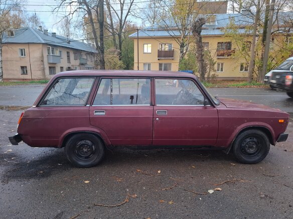 2001 Lada (ВАЗ) 2104 5-speed, пурпурный, 55000 рублей - вид 2