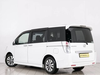 2013 Honda Stepwgn Spada IV Рестайлинг, белый, 1499000 рублей, вид 4
