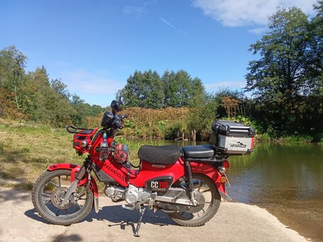 2023 Honda Cross Cub, красный, 290000 рублей, вид 3