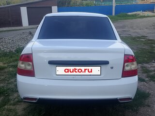 2011 Lada (ВАЗ) Priora I, белый, 180000 рублей, вид 4