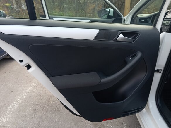 2012 Volkswagen Jetta VI, белый, 990000 рублей - вид 8
