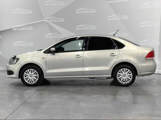 2013 Volkswagen Polo V, бежевый, 920000 рублей, вид 2