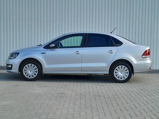 2016 Volkswagen Polo V Рестайлинг, серебристый, 909000 рублей, вид 5