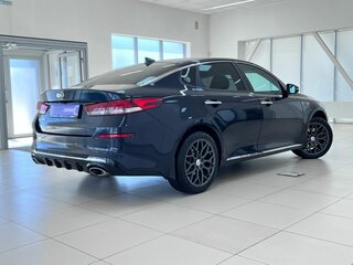 2018 Kia Optima IV Рестайлинг, синий, 2060000 рублей, вид 5