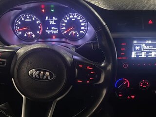 2017 Kia Rio IV, чёрный, 1170000 рублей, вид 5