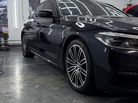 2019 BMW 5 серии 530d xDrive VII (G30/G31/G38), чёрный, 4699000 рублей, вид 2