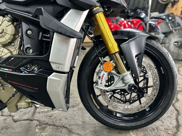 2022 Ducati Streetfighter V4, чёрный, 1950000 рублей - вид 20