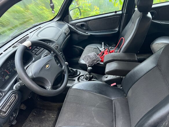 2007 Chevrolet Niva I, серый, 215000 рублей - вид 5