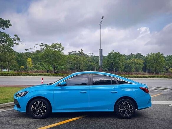 2023 MG 5 II, голубой, 1040000 рублей - вид 4