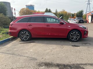 2021 Kia Ceed III, красный, 1790000 рублей, вид 4