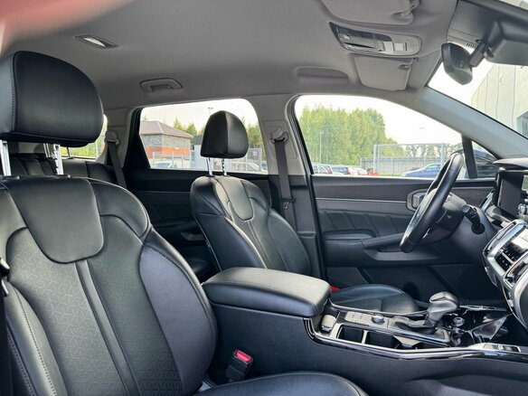 2022 Kia Sorento IV, коричневый, 3240000 рублей - вид 30