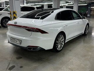 2021 Hyundai Grandeur VI Рестайлинг, белый, 3500000 рублей, вид 4