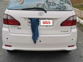 2004 Toyota Ipsum II (M20) Рестайлинг, белый, 650000 рублей, вид 3