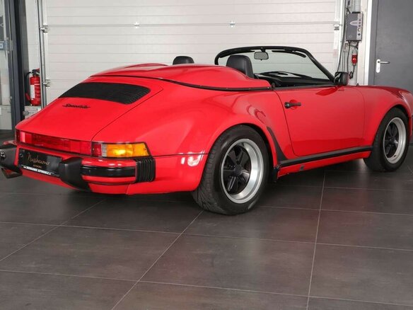 1989 Porsche 911 Carrera II (911, 930), красный, 11500005 рублей - вид 30