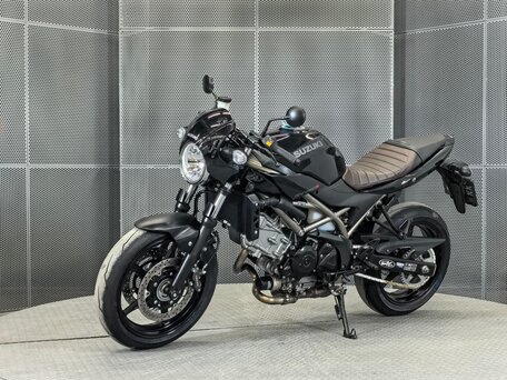 2022 Suzuki SV 650, чёрный, 695000 рублей, вид 4