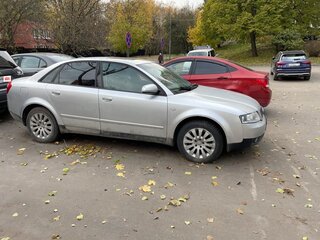 2001 Audi A4 II (B6), серебристый, 380000 рублей, вид 3