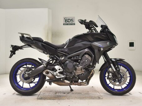2020 Yamaha MT-09 Tracer (FJ-09), чёрный, 977000 рублей, вид 2