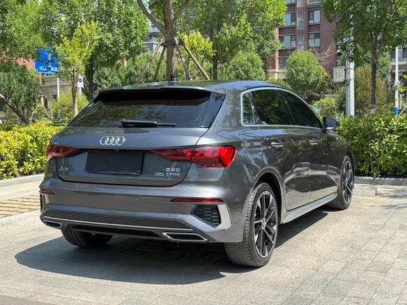 2023 Audi A3 Sportback 35 TFSI IV (8Y), серый, 1898046 рублей - вид 5