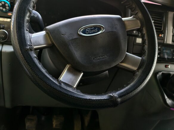2010 Ford Transit, белый, 850000 рублей - вид 3