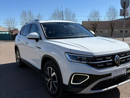 2023 Volkswagen Tayron I Рестайлинг, белый, 2760000 рублей, вид 1
