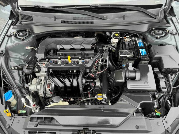 2022 Hyundai Elantra VII (CN7), серебристый - вид 19