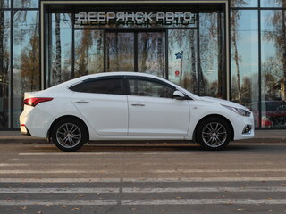 2018 Hyundai Solaris II, белый, 1295000 рублей, вид 4