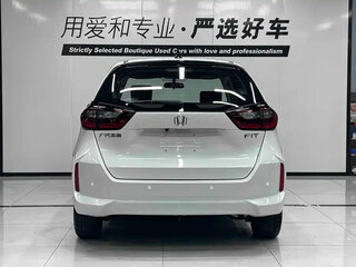 2023 Honda Fit Crosstar IV Рестайлинг, белый, 1361255 рублей, вид 5