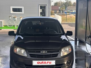 2013 Lada (ВАЗ) Granta I, серебристый, 230000 рублей, вид 1
