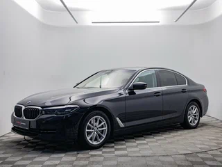 2020 BMW 5 серии 520i VII (G30/G31/G38) Рестайлинг, чёрный, 2940000 рублей, вид 1