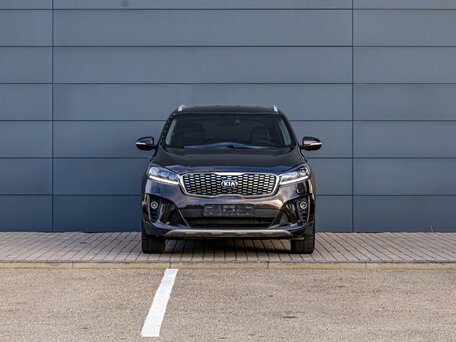2019 Kia Sorento III Prime Рестайлинг, коричневый, 1755000 рублей, вид 2